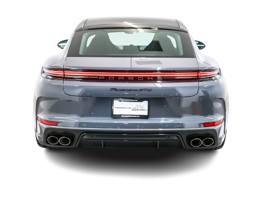 Thumbnail: 2026 Porsche Panamera - 21