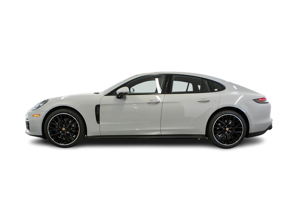 Thumbnail: 2023 Porsche Panamera - 3