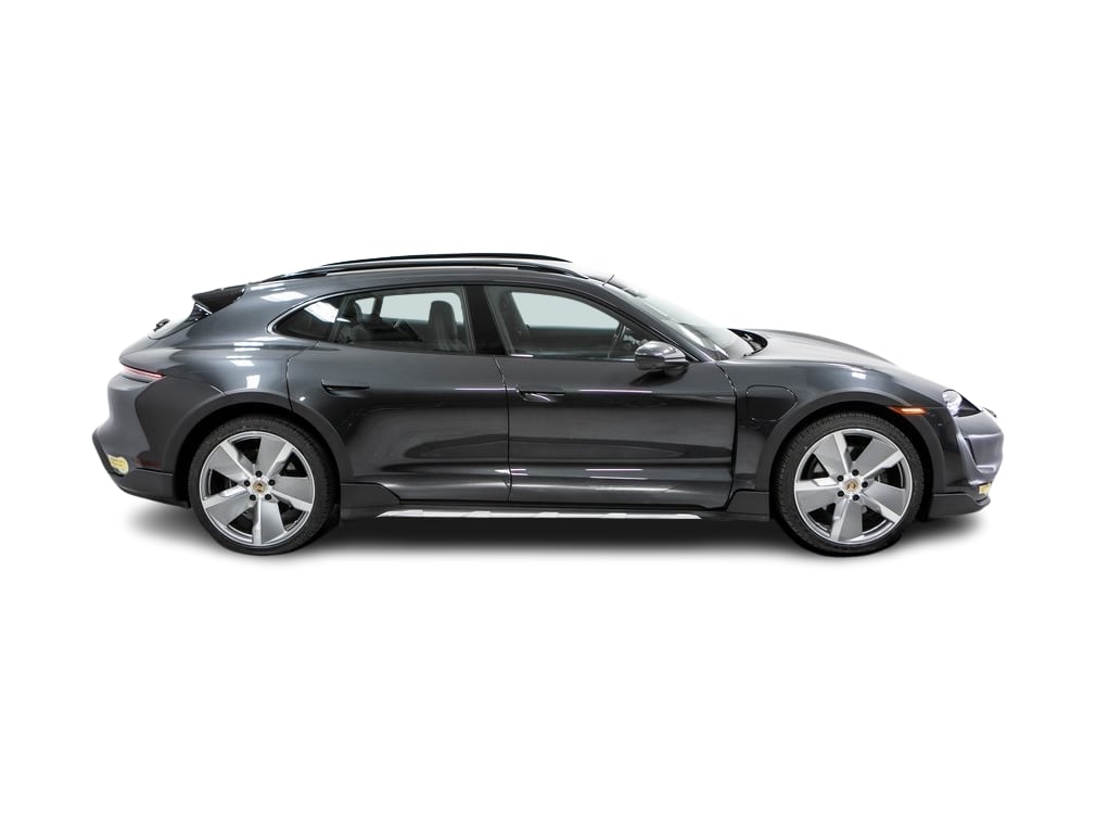 Thumbnail: 2022 Porsche Taycan - 16