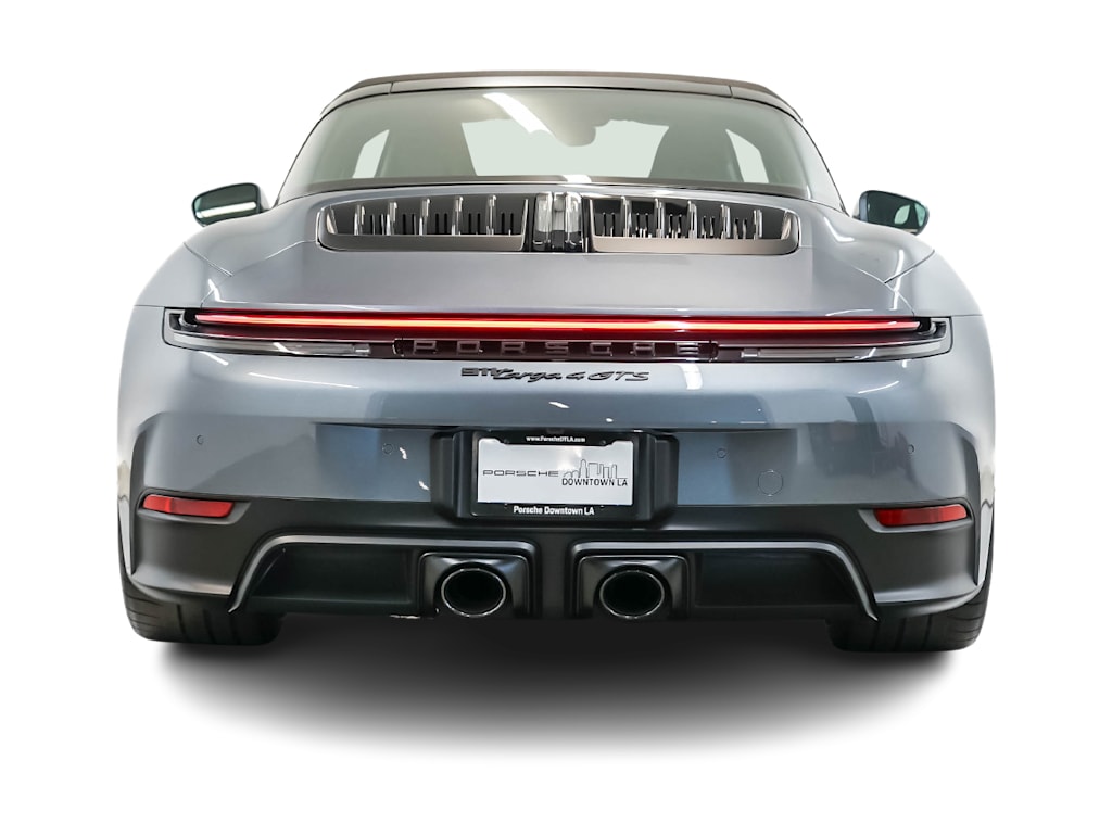 Thumbnail: 2026 Porsche 911 - 17