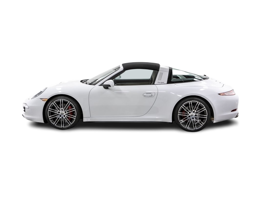 Thumbnail: 2015 Porsche 911 - 3