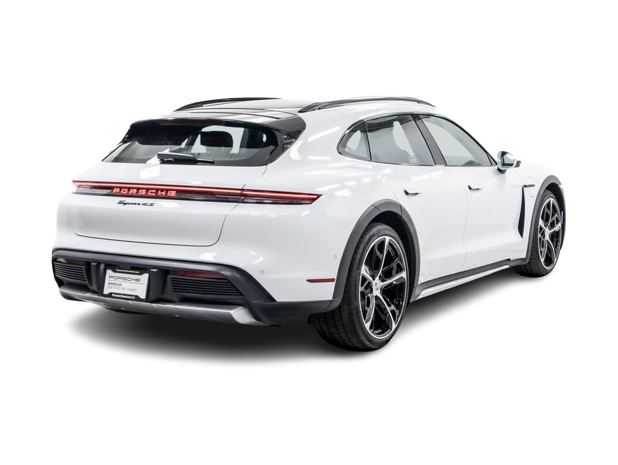 Thumbnail: 2025 Porsche Taycan - 17