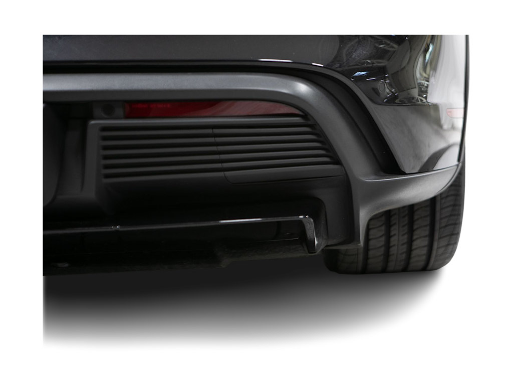 Thumbnail: 2023 Porsche Taycan - 25