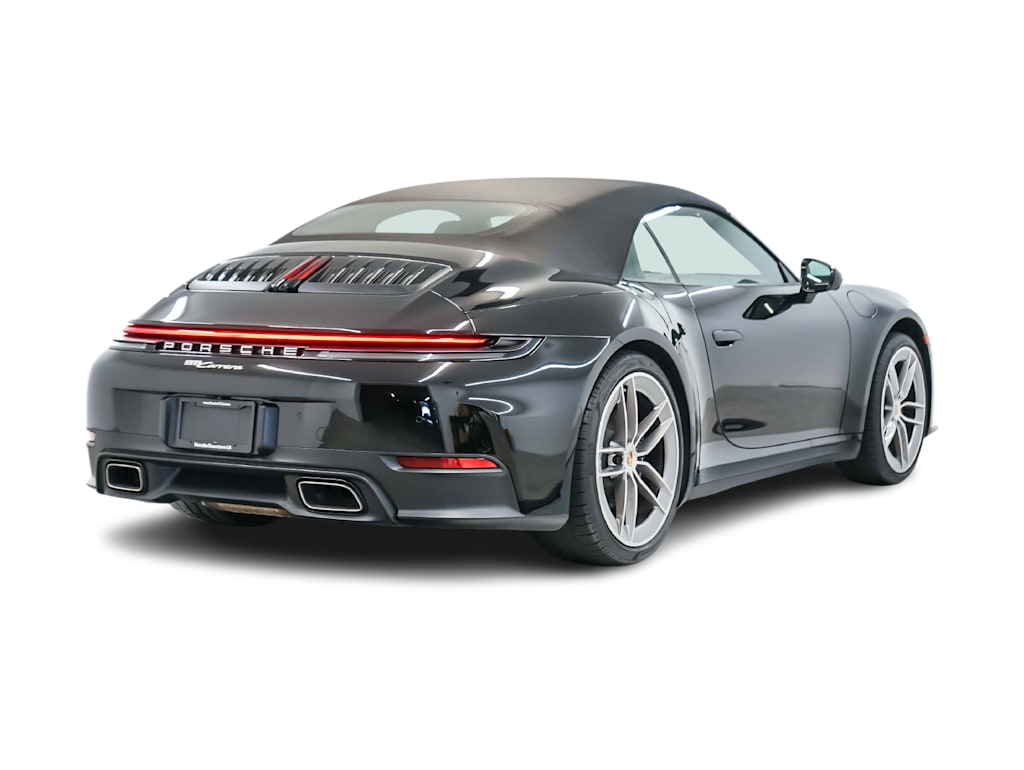 Thumbnail: 2025 Porsche 911 - 18