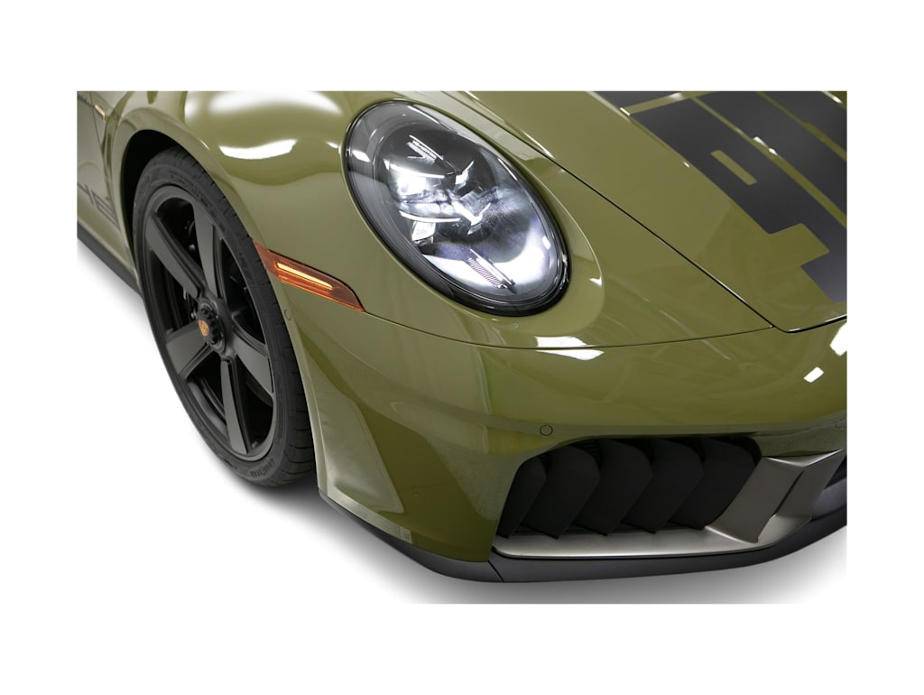 Thumbnail: 2026 Porsche 911 - 18