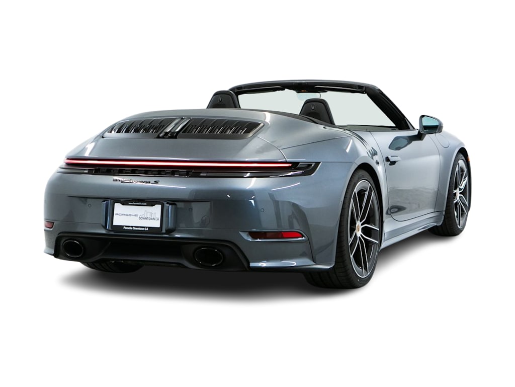 Thumbnail: 2026 Porsche 911 - 16