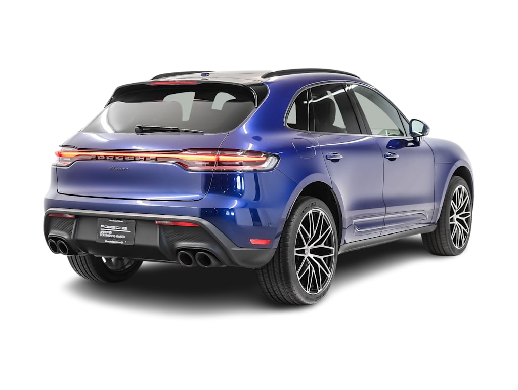 Thumbnail: 2024 Porsche Macan - 21