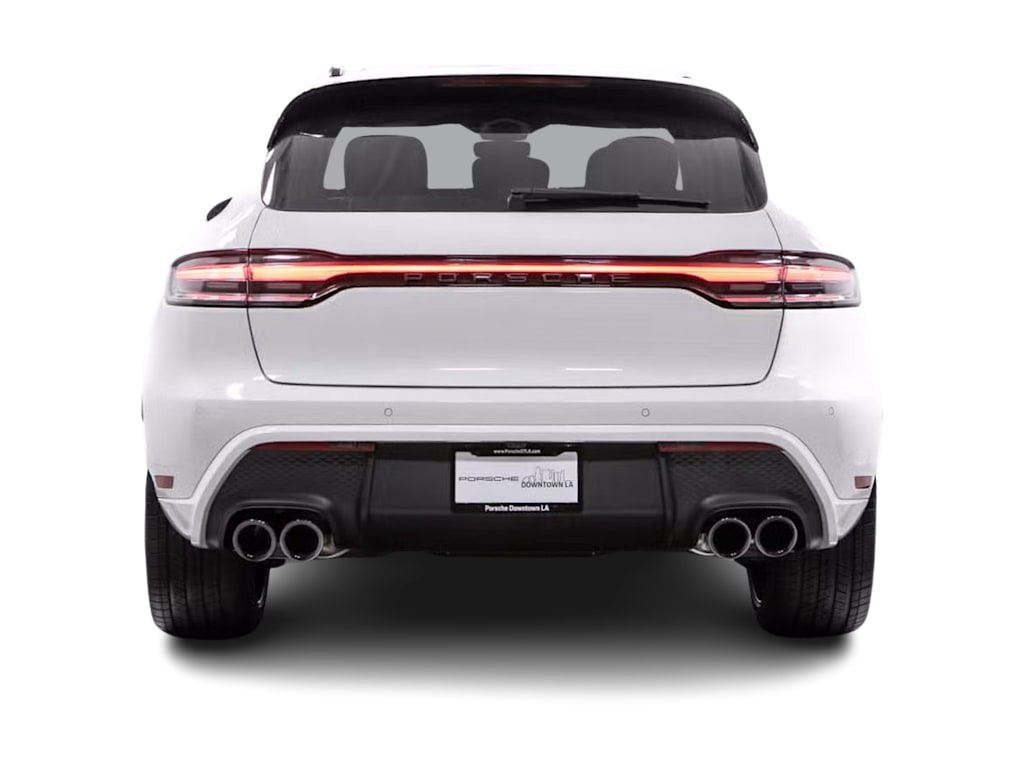 Thumbnail: 2026 Porsche Macan - 4
