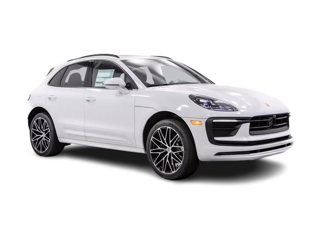 Thumbnail: 2026 Porsche Macan - 17