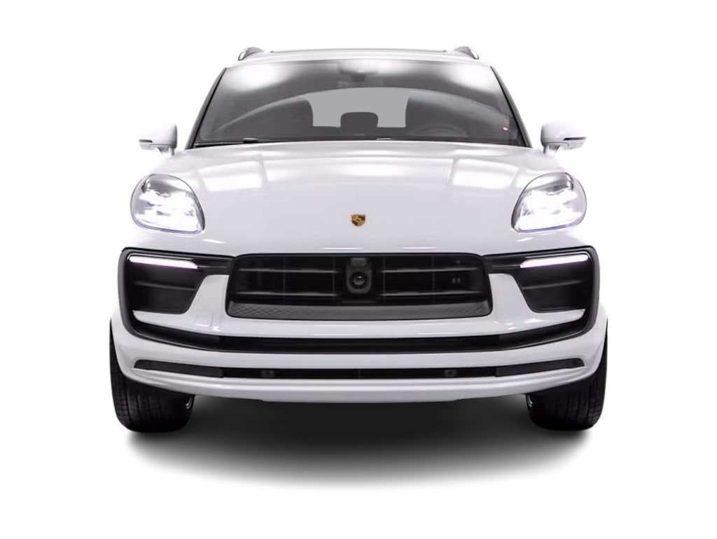 Thumbnail: 2026 Porsche Macan - 18