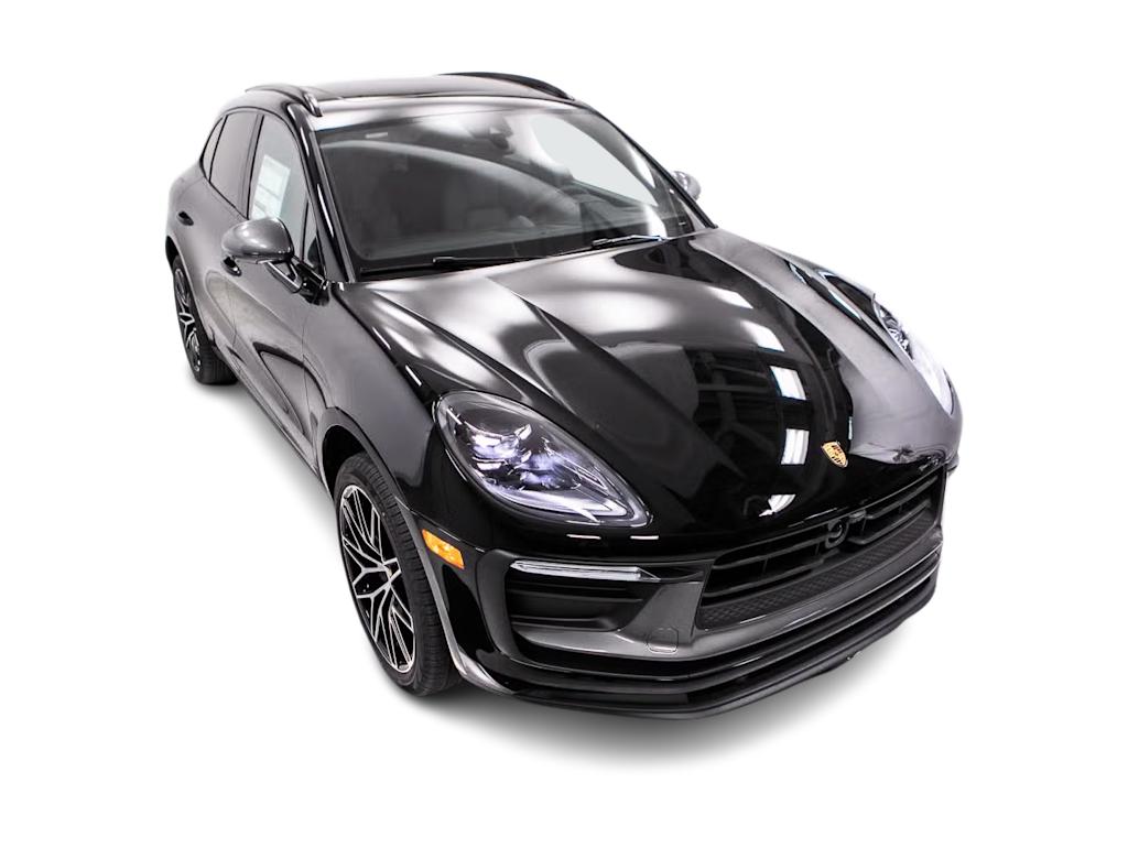 Thumbnail: 2026 Porsche Macan - 25