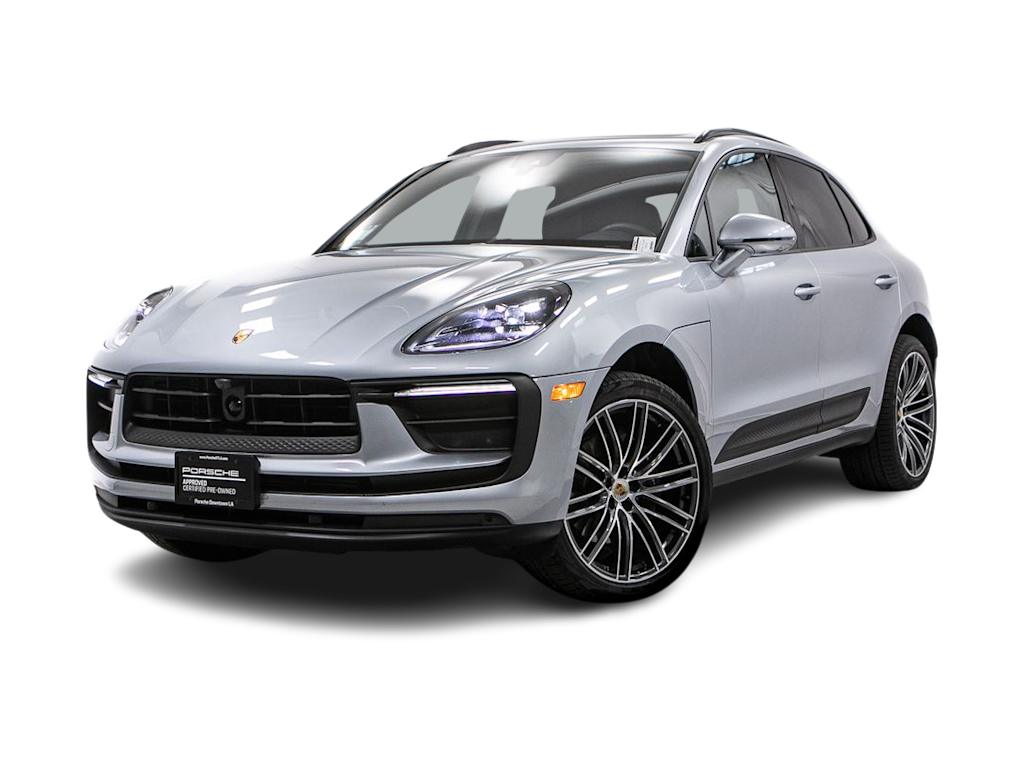 Thumbnail: 2026 Porsche Macan - 3