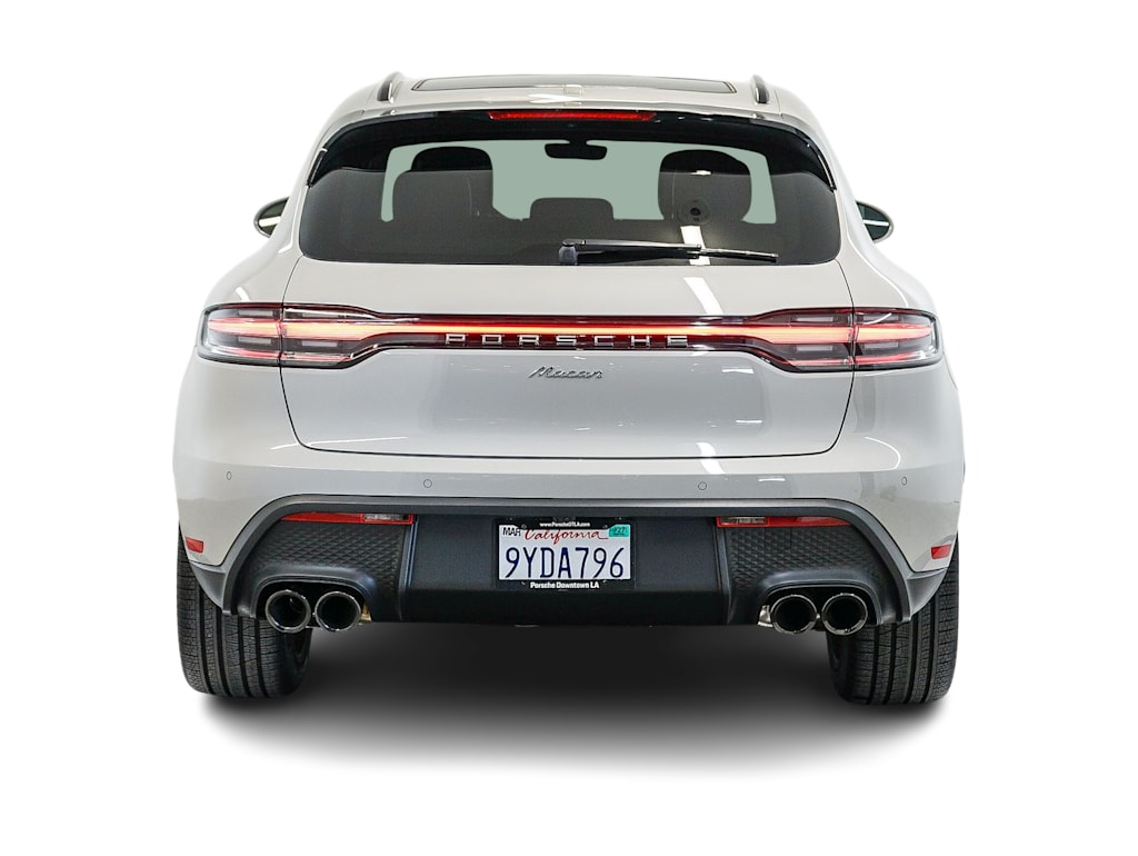 Thumbnail: 2026 Porsche Macan - 22