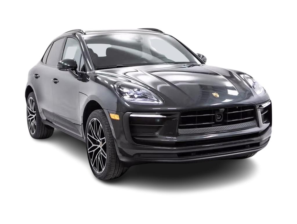 Thumbnail: 2025 Porsche Macan - 18