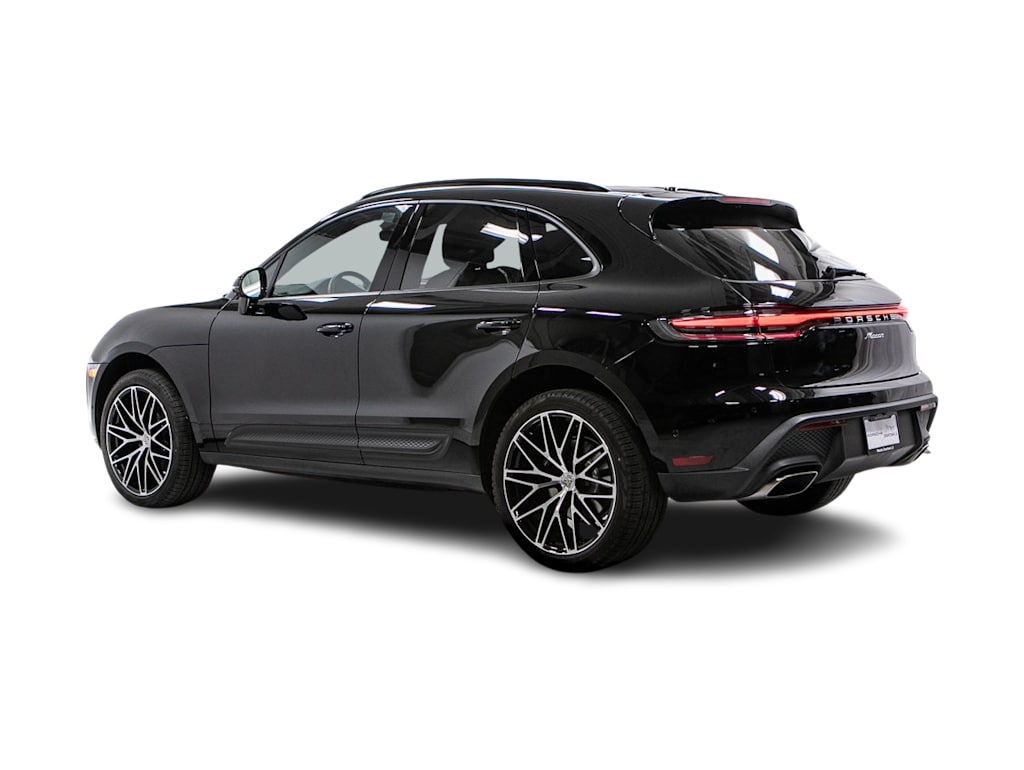 Thumbnail: 2025 Porsche Macan - 4