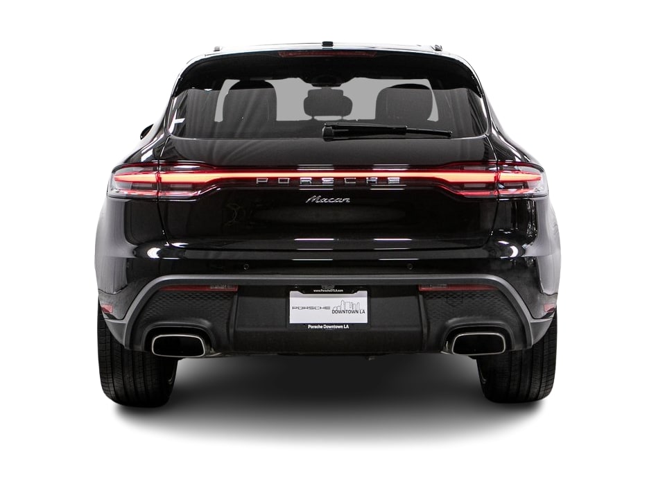 Thumbnail: 2026 Porsche Macan - 15