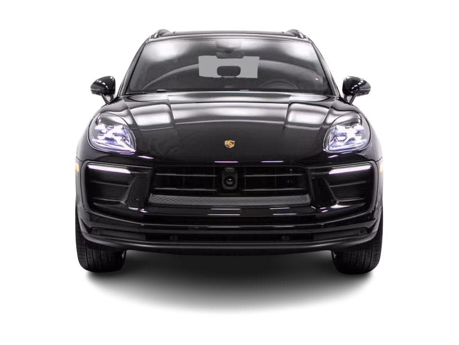 Thumbnail: 2026 Porsche Macan - 17