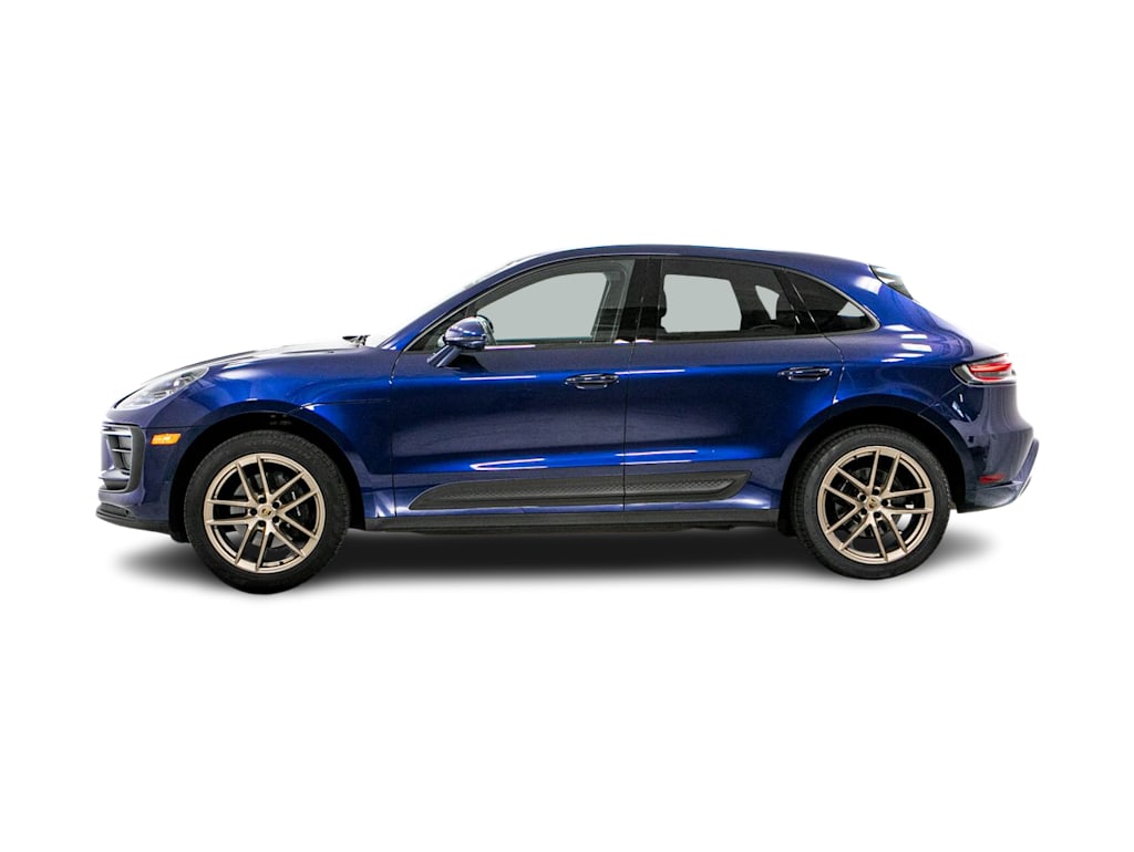 Thumbnail: 2023 Porsche Macan - 4