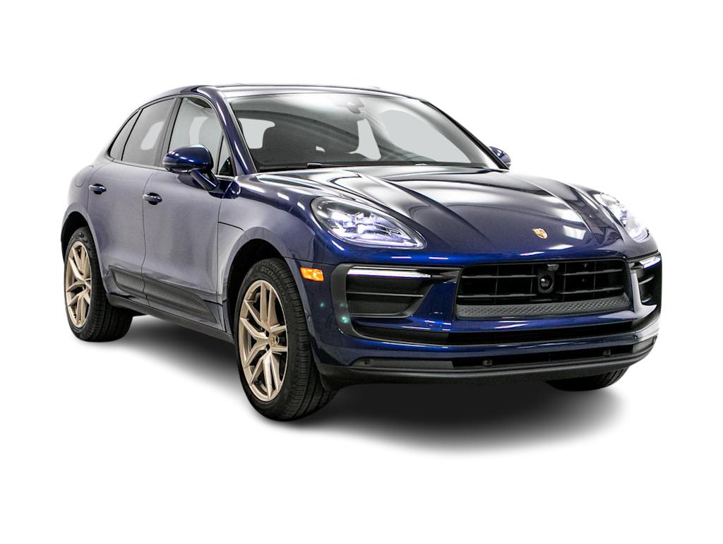 Thumbnail: 2023 Porsche Macan - 17