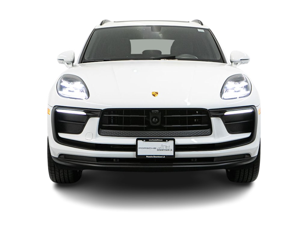 Thumbnail: 2025 Porsche Macan - 18