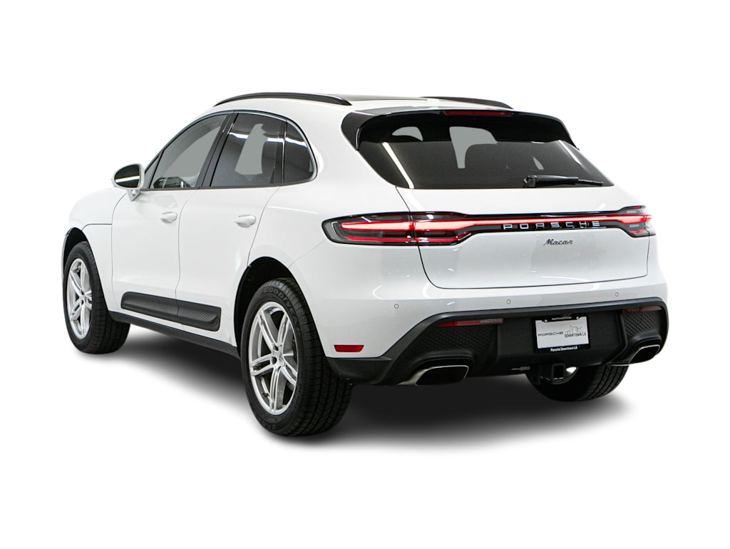 Thumbnail: 2025 Porsche Macan - 13