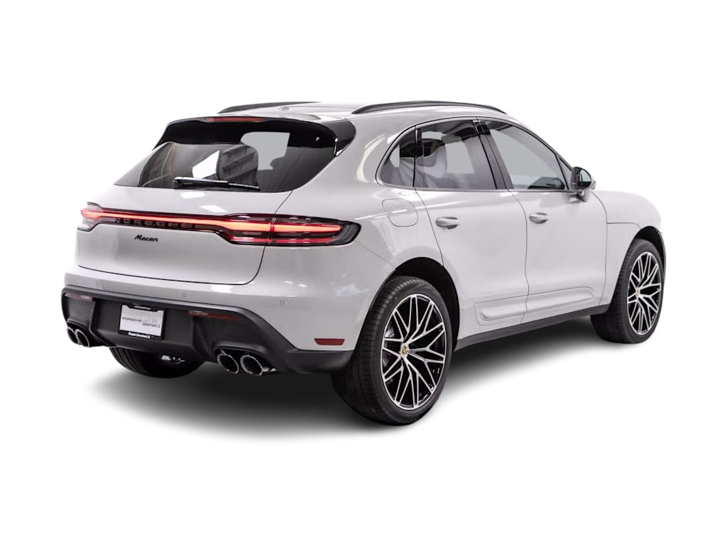 Thumbnail: 2026 Porsche Macan - 14