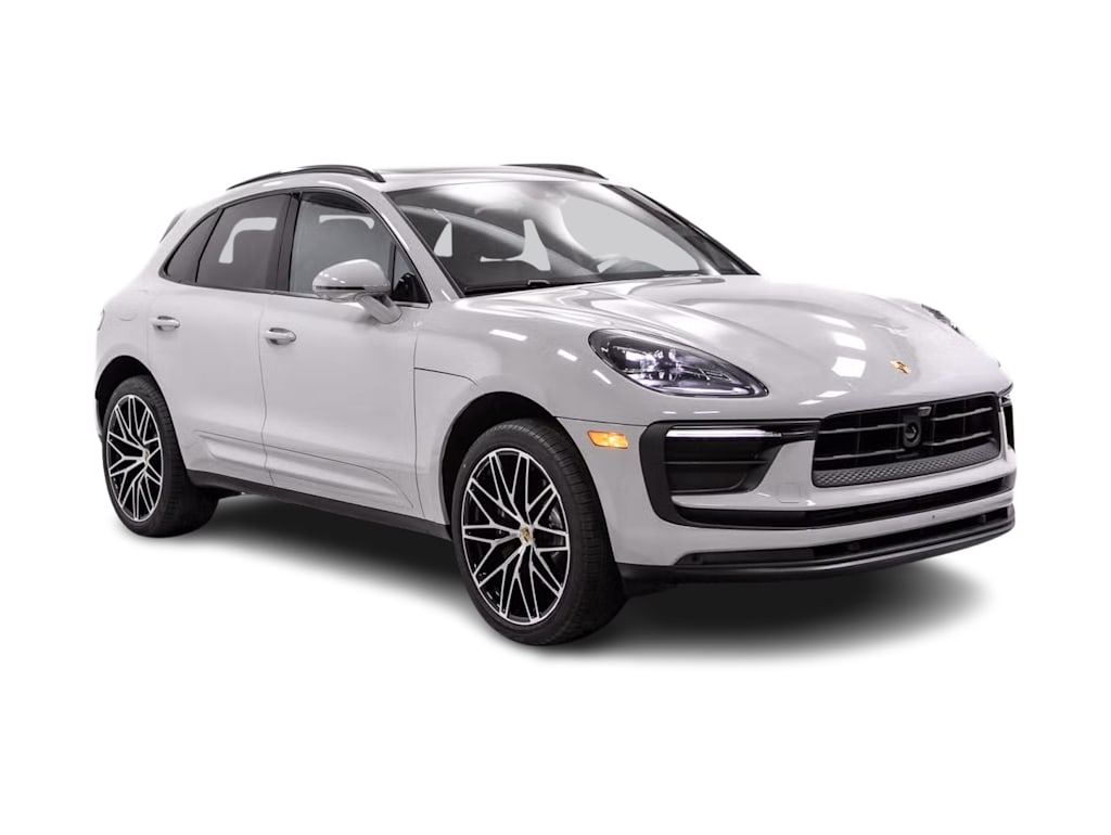 Thumbnail: 2026 Porsche Macan - 16