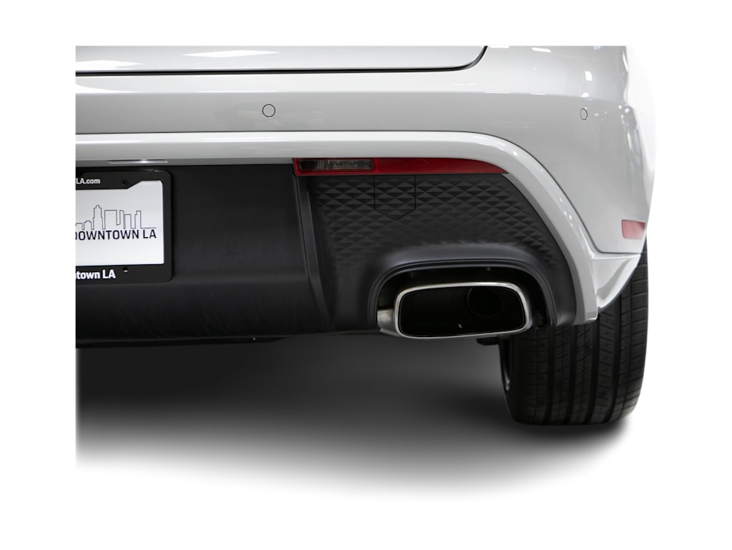 Thumbnail: 2026 Porsche Macan - 36