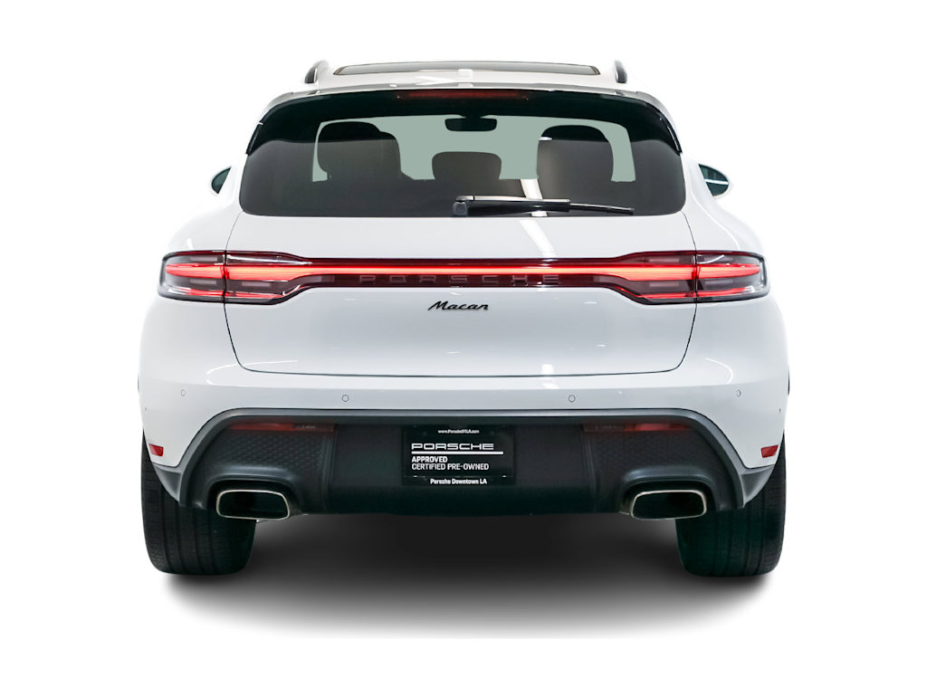 Thumbnail: 2026 Porsche Macan - 5