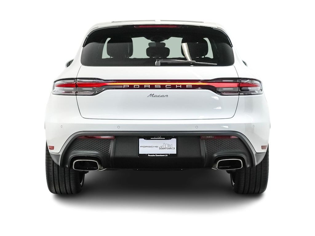 Thumbnail: 2026 Porsche Macan - 5