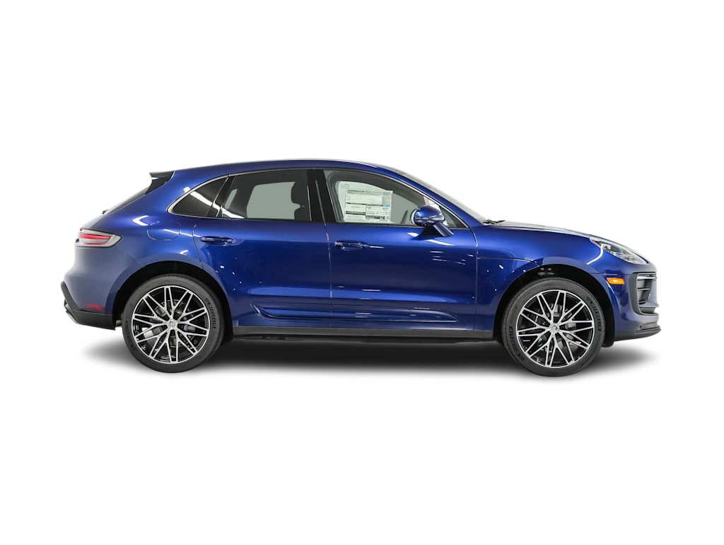 Thumbnail: 2026 Porsche Macan - 19