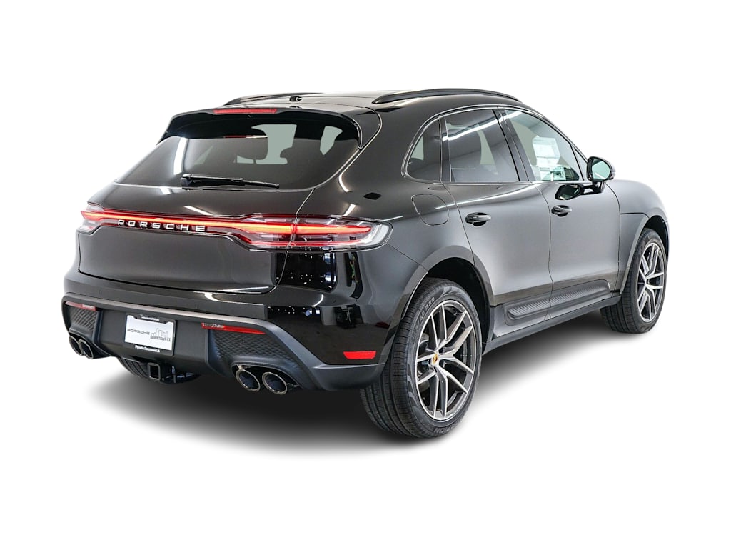 Thumbnail: 2026 Porsche Macan - 21