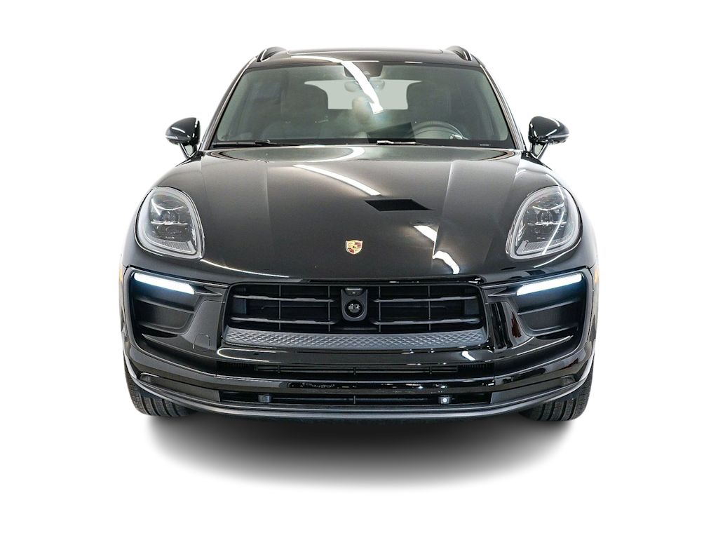 Thumbnail: 2026 Porsche Macan - 5