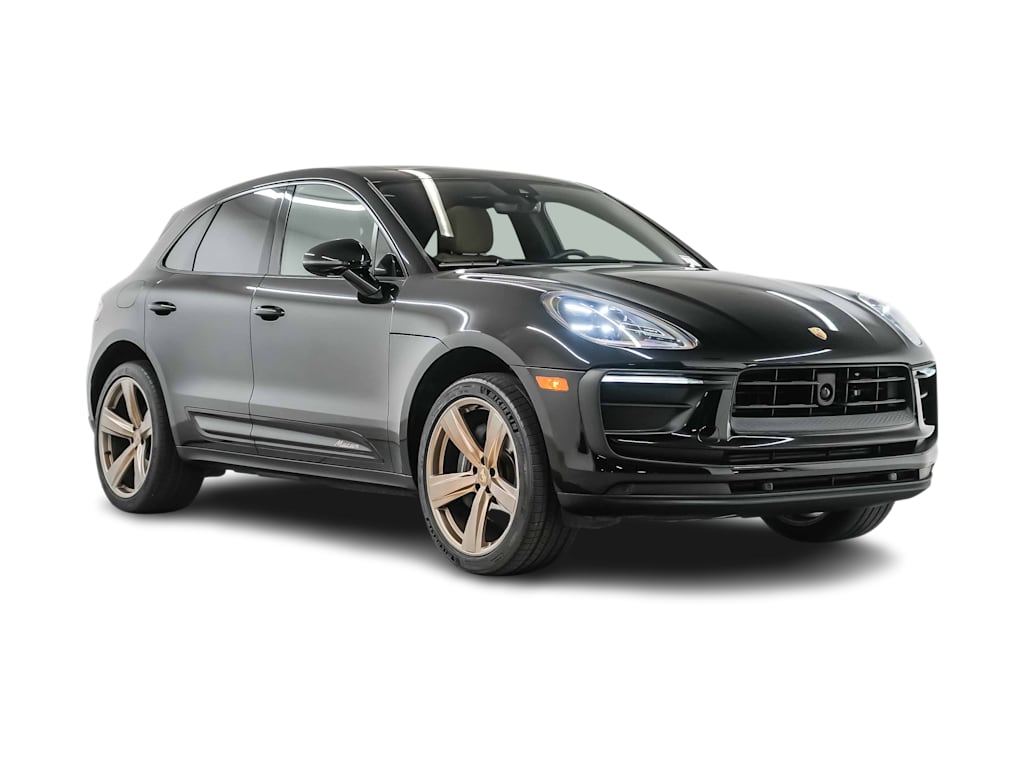 Thumbnail: 2023 Porsche Macan - 16