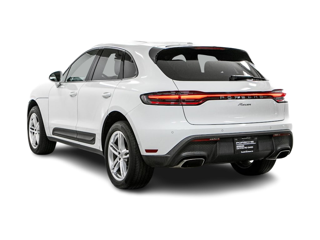 Thumbnail: 2023 Porsche Macan - 14
