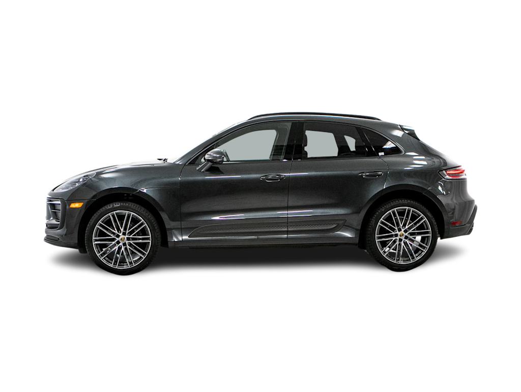 Thumbnail: 2024 Porsche Macan - 15