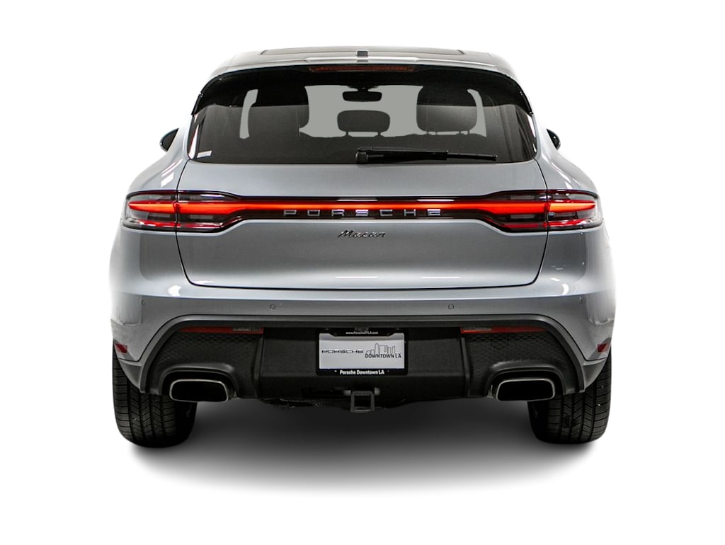 Thumbnail: 2024 Porsche Macan - 3