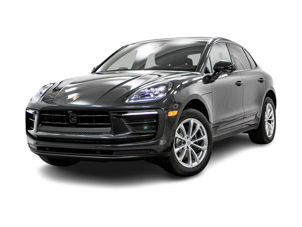 Thumbnail: 2026 Porsche Macan - 3