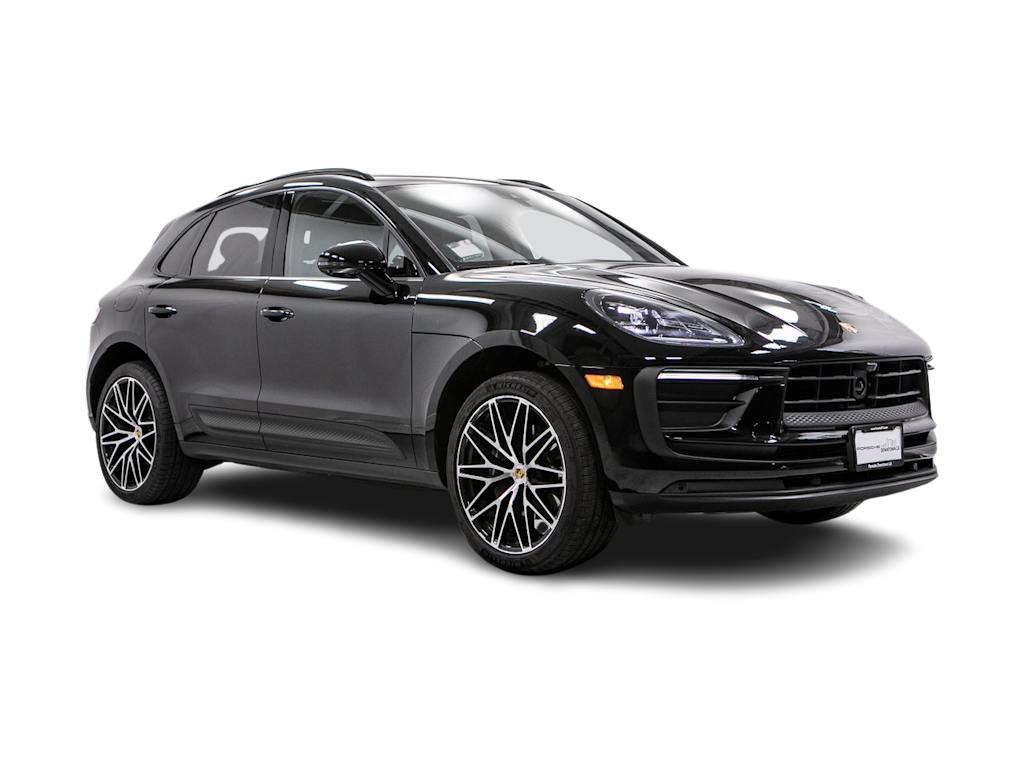 Thumbnail: 2025 Porsche Macan - 17