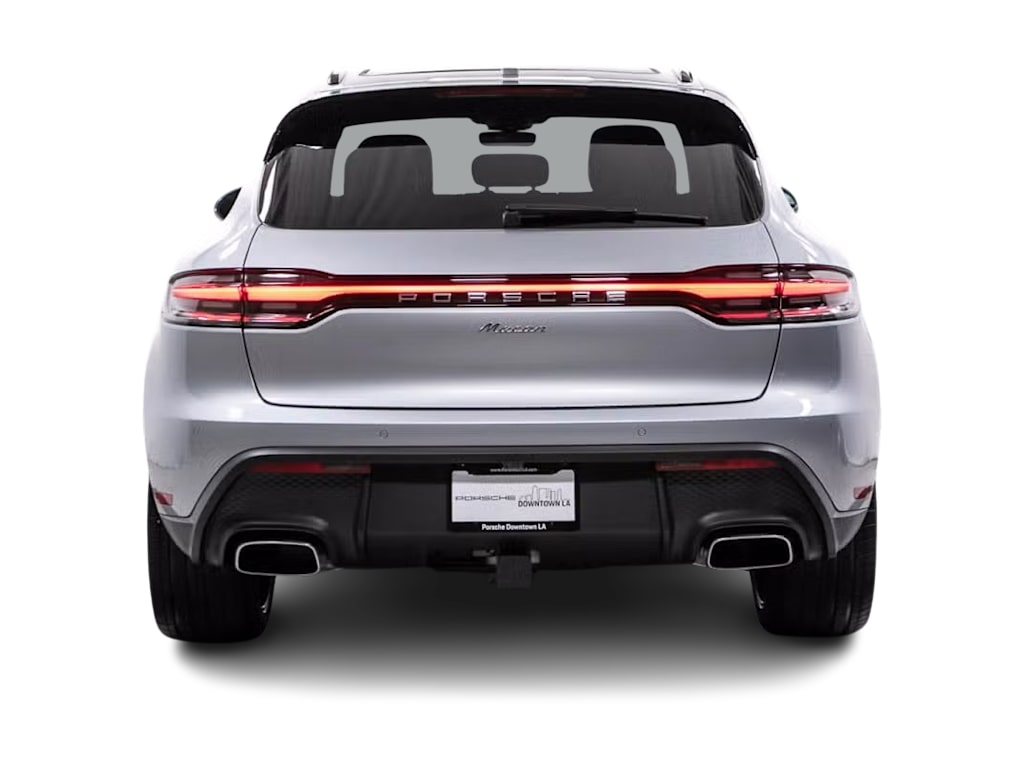Thumbnail: 2026 Porsche Macan - 5