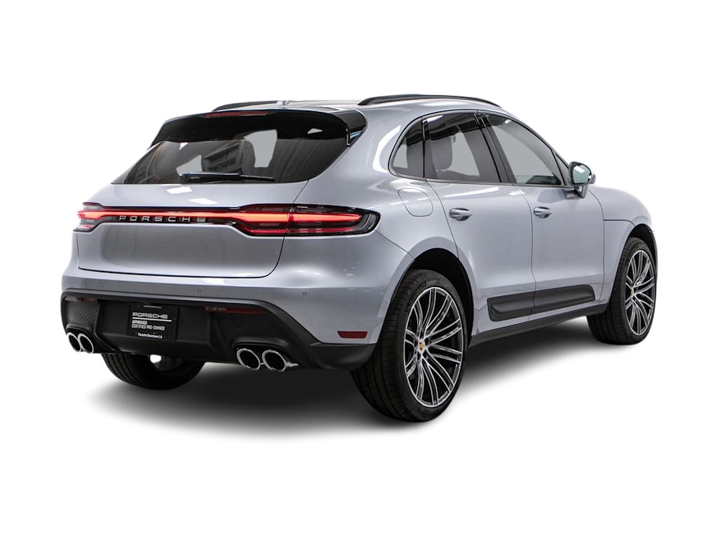 Thumbnail: 2026 Porsche Macan - 18