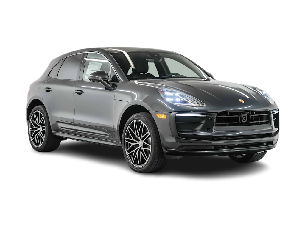 Thumbnail: 2026 Porsche Macan - 18