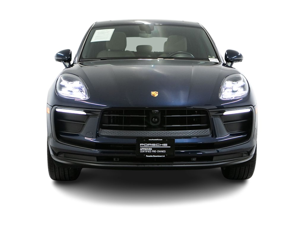 Thumbnail: 2023 Porsche Macan - 17