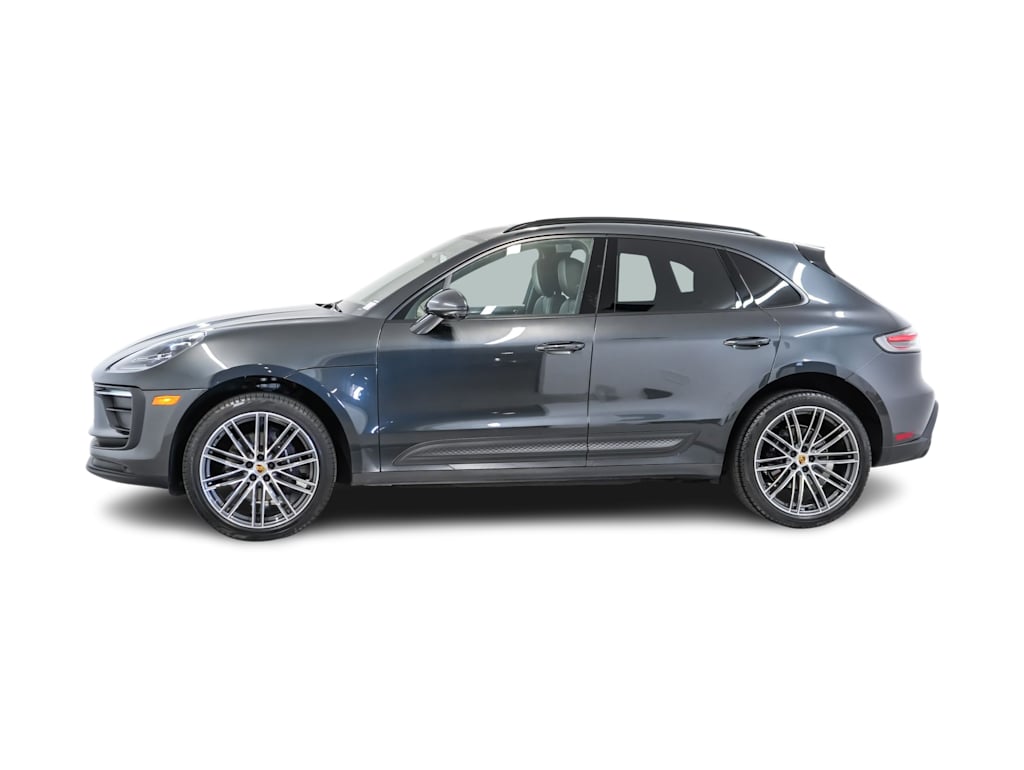 Thumbnail: 2024 Porsche Macan - 3