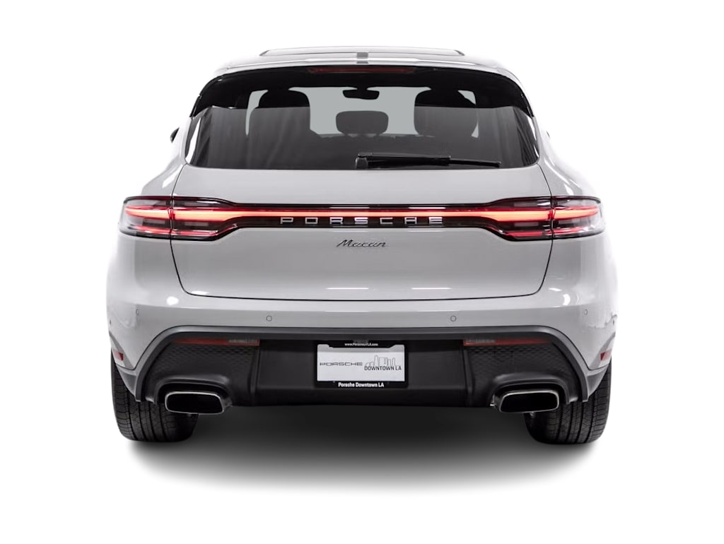 Thumbnail: 2025 Porsche Macan - 5