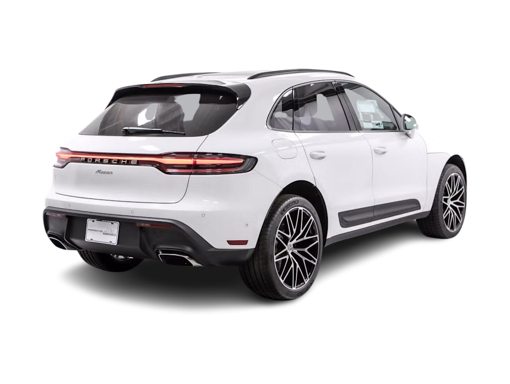 Thumbnail: 2025 Porsche Macan - 15