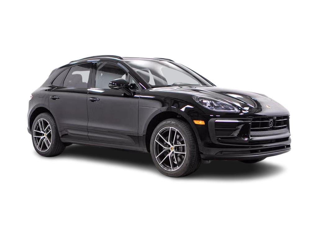 Thumbnail: 2026 Porsche Macan - 17