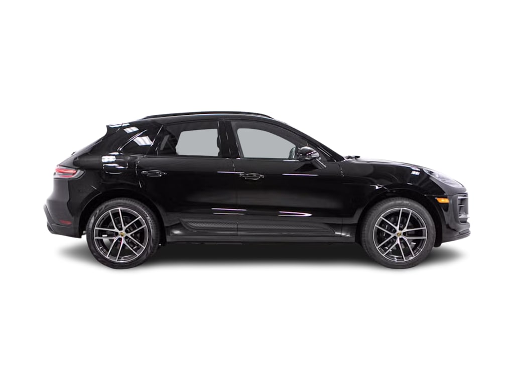 Thumbnail: 2026 Porsche Macan - 16
