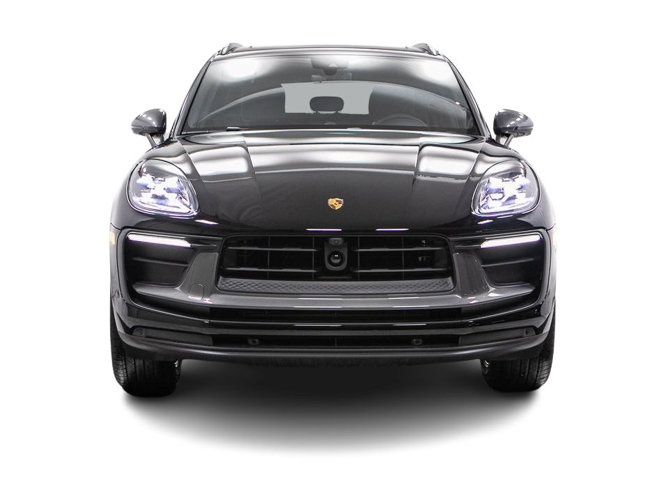 Thumbnail: 2026 Porsche Macan - 6