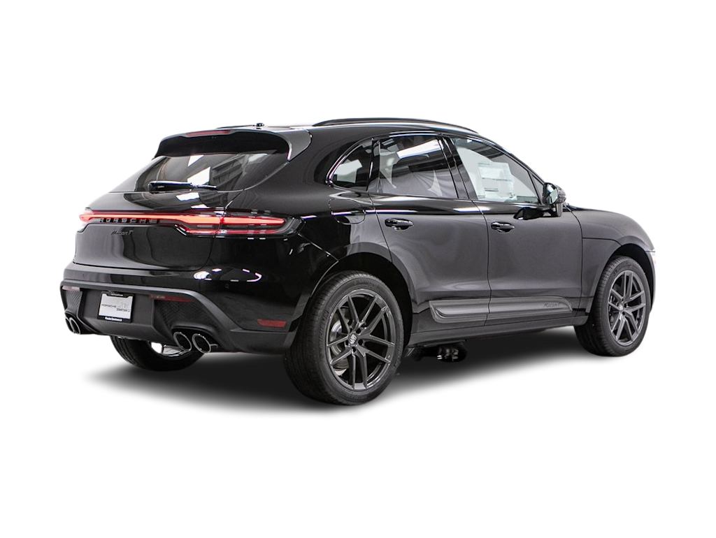 Thumbnail: 2026 Porsche Macan - 16